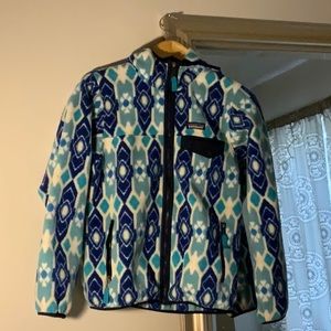 Women’s Patagonia Zip Up with hood.